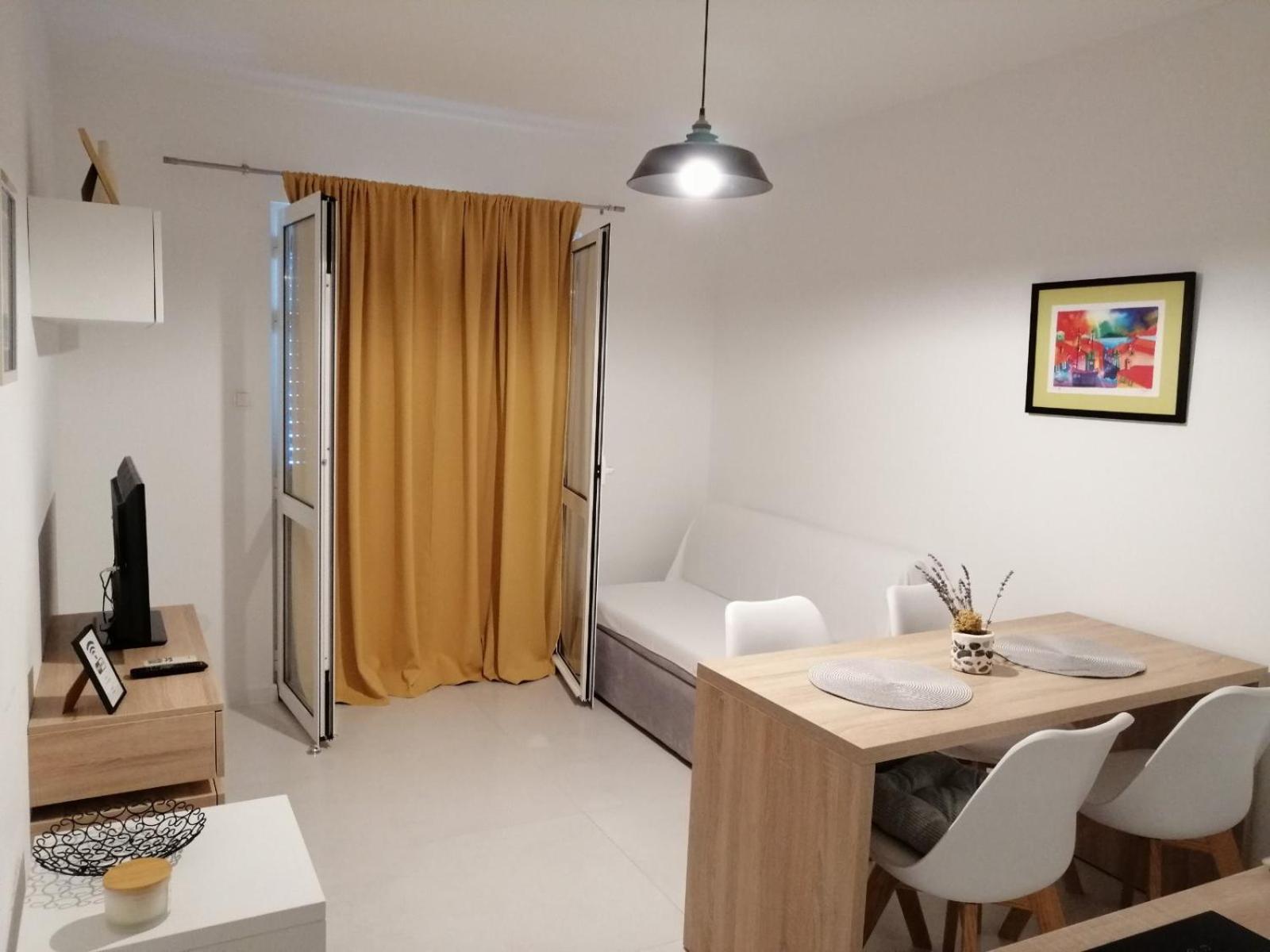 Ceratonia Apartments Lovište Chambre photo