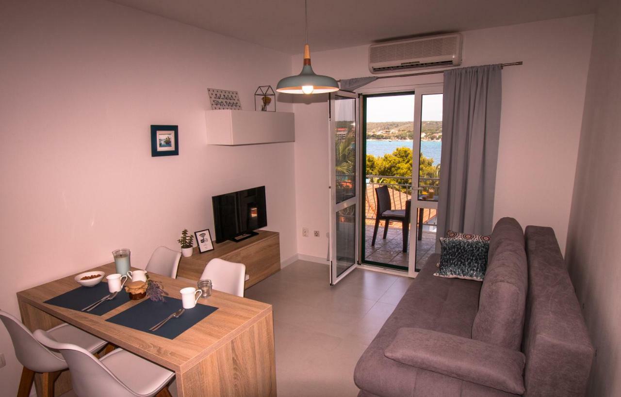 Ceratonia Apartments Lovište Extérieur photo